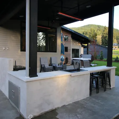 Luxe Lake Cabin Hot Tub Grill Firepit Ev Charger Onalaska Exterior photo